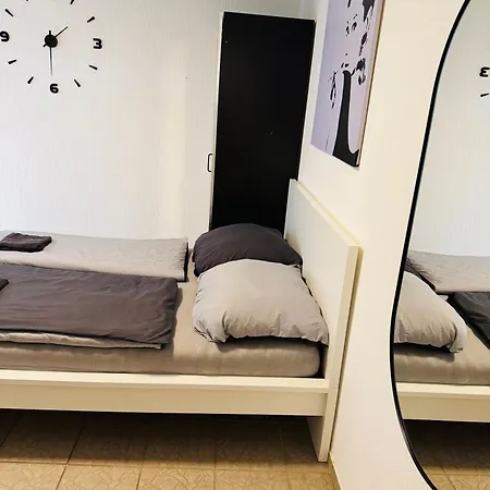 Privates Mit Doppelbett * Koblenz